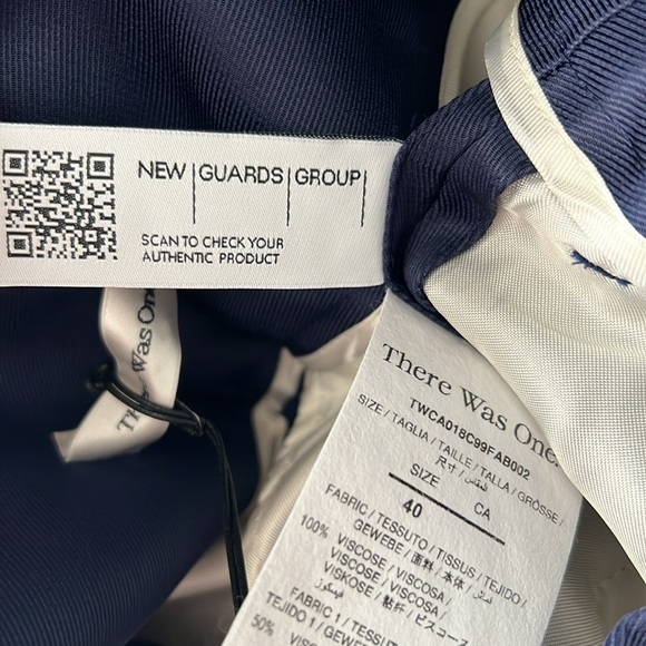 There was one NWT women’s high waist trousers IT 40 US 4 - Picture 9 of 11